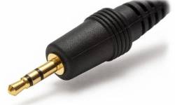 mini-jack-cable-connection.jpg